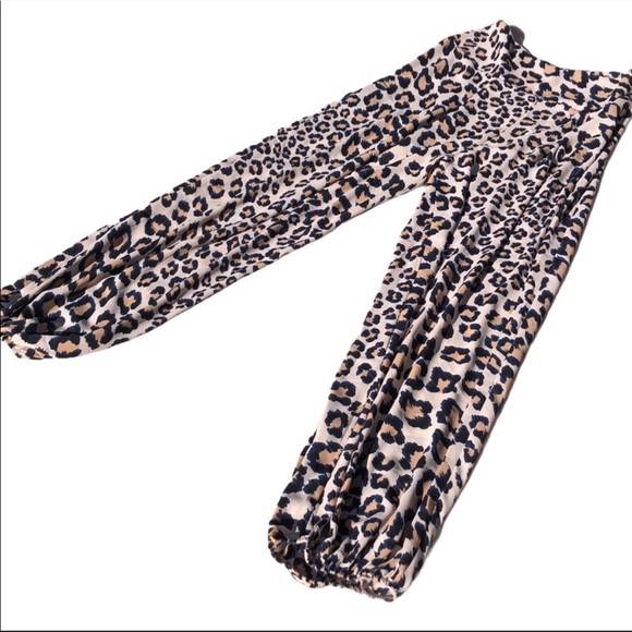 Victoria’s Secret cheetah print pants - Picture 2 of 11